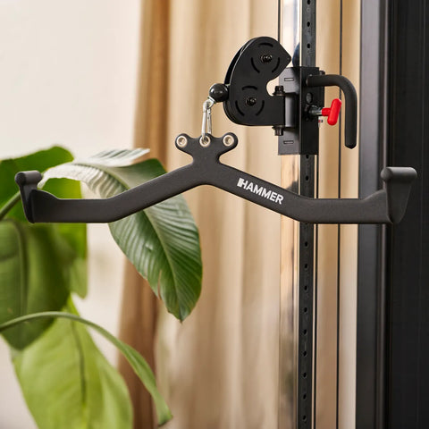 Bara de tragere multifunctionala Hammer cu maner tip carma Bara de tragere multifunctionala Hammer cu maner tip carma