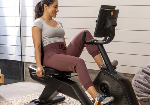 Bicicleta fitness cu spatar SCHWINN 590R Bicicleta fitness cu spatar SCHWINN 590R