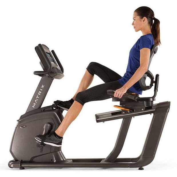 Bicicleta fitness cu spatar MATRIX R30 XER Bicicleta fitness cu spatar MATRIX R30 XER