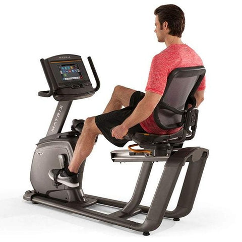 Bicicleta fitness cu spatar MATRIX R30 XER Bicicleta fitness cu spatar MATRIX R30 XER