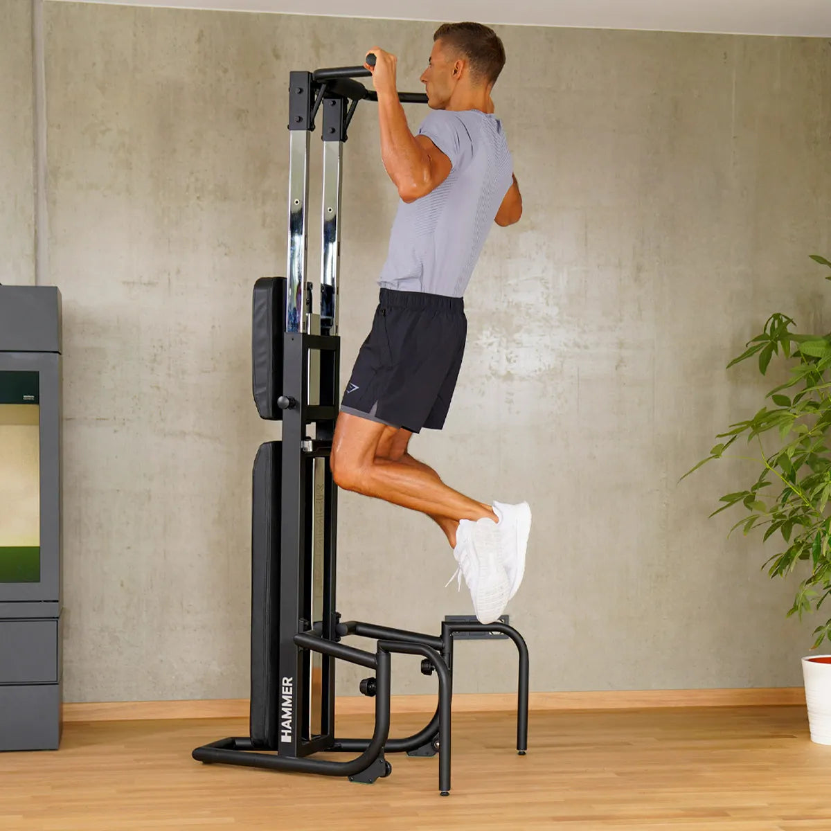 Banca fitness multifunctionala Hammer Pullup & Dip