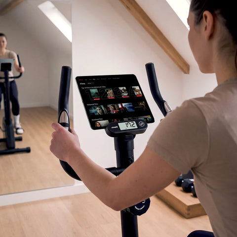 Bicicleta fitness VirtuFit HTR50