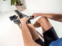 Aparat de vaslit Flow Fitness Perform W9i